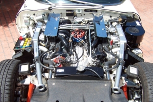 Jag E-Type V12 engine
